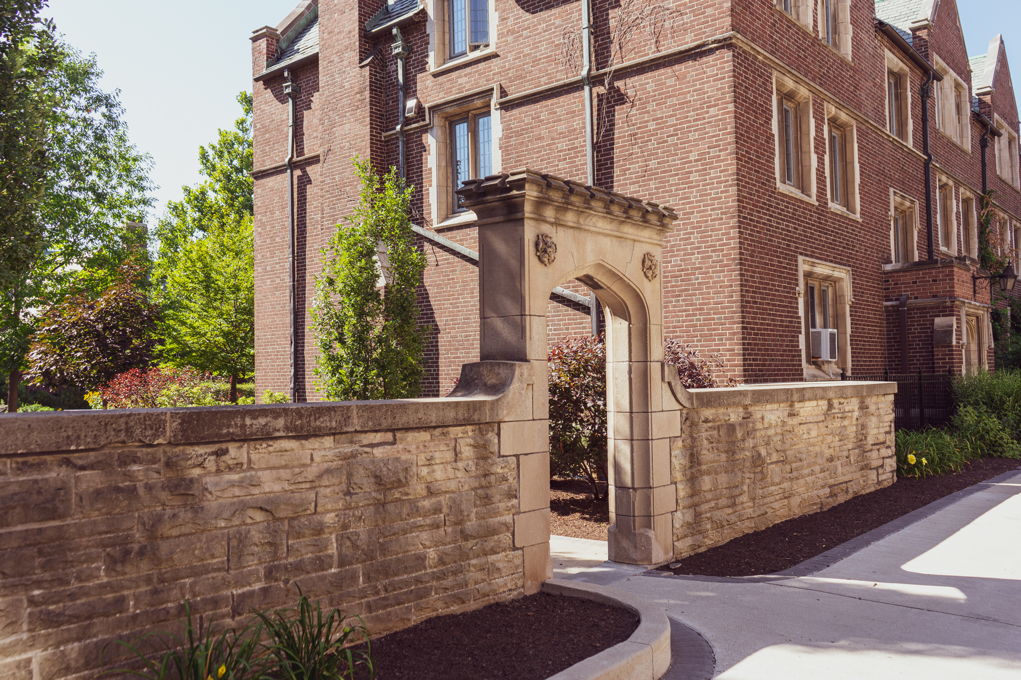Picture of McMaster Arches